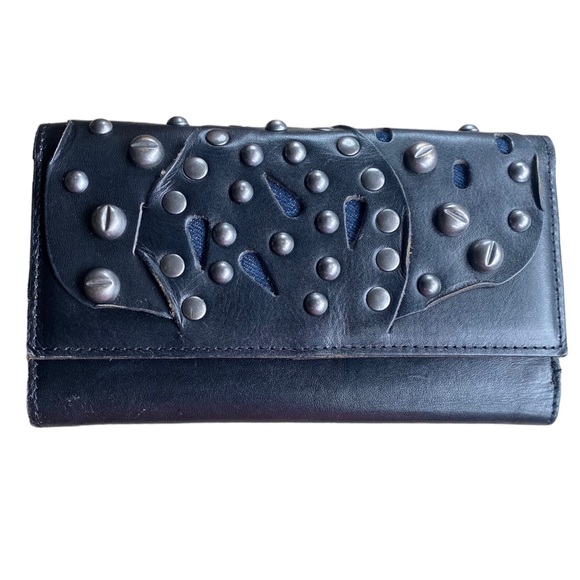 Patricia Nash Terresa Wallet black leather metal studded - Picture 8 of 8